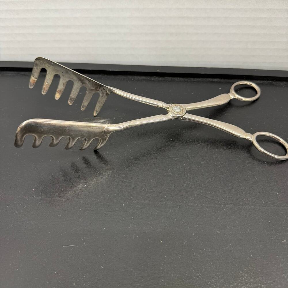 Vintage Silver Plated Spaghetti Salad Tongs Made in Italy 8 1/4”